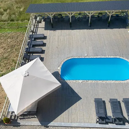 Отель Loiza Буковель