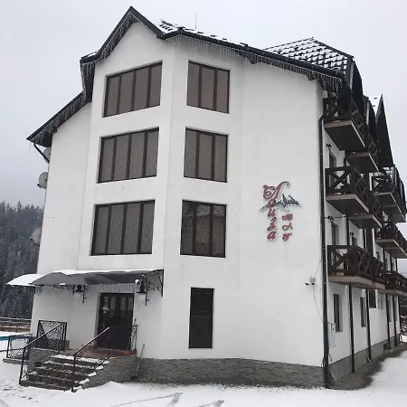 Loiza Szálloda Bukovel